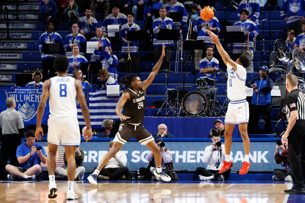 SLU's Kellen Thames with a first-half three